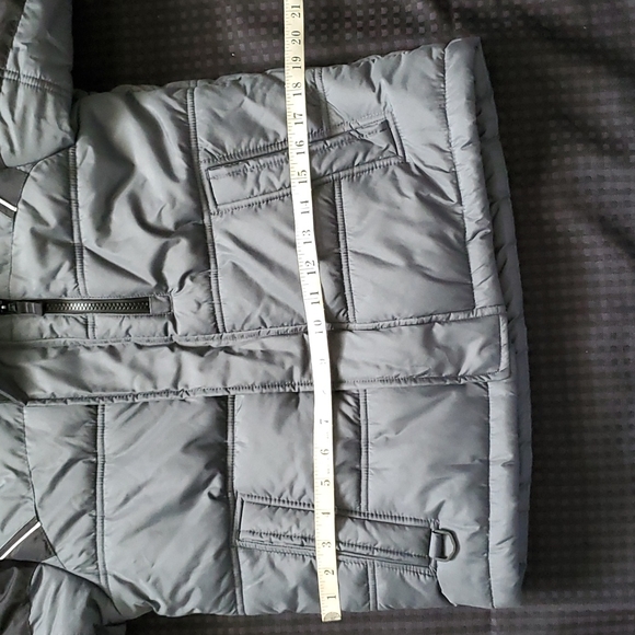 F.O.G. by London Fog, gray coat, size medium (10-12) - Picture 10 of 12